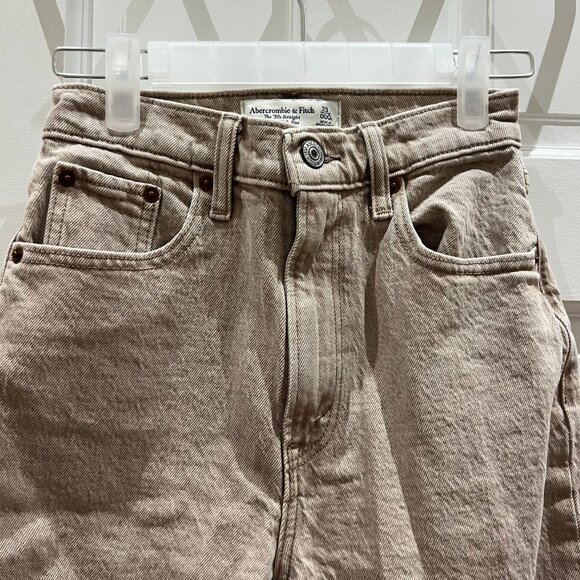 Abercrombie & Fitch Curve Love 90's Straight Ultra High-Rise Jeans, Tan, Size 23 - Picture 2 of 7